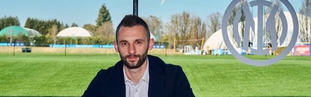 Inter rešio najveću muku: Brozović potpisao duplo skuplji ugovor