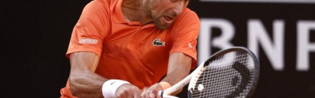(UŽIVO) BITKA ZA POLUFINALE! NOVAK prvi put udara na OŽE ALJASIMA!