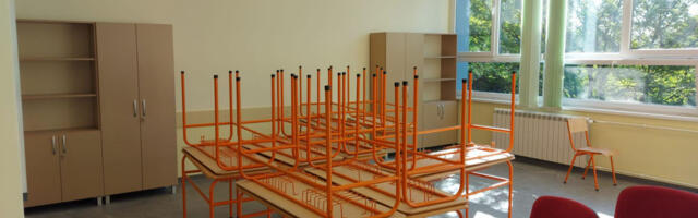 Nastavnici neće da rade u školi