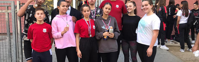 Sedam medalja za karatiste Užica u Čačku