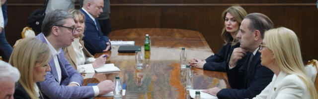 Наставак консултација, председник Вучић са представницима СДПС