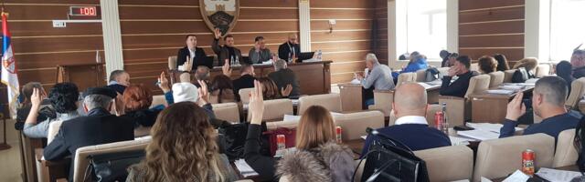 Usvojen budžet opštine Sjenica za 2022. godinu – Obezbijeđeni uslovi za izgradnju najvećeg solarnog parka na Balkanu