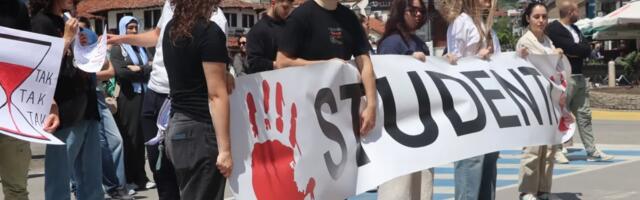 Studenti DUNP i građani: Čijim je parama plaćen koncert?