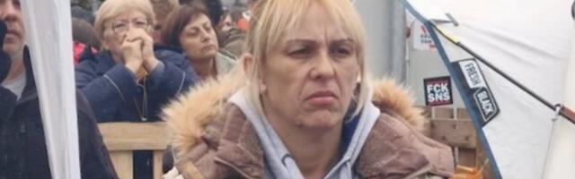 DIJANA HRKA PONOVO PRIMLJENA U BOLNICU: Nakon primanja infuzije napustila prostorije medicinske ustanove