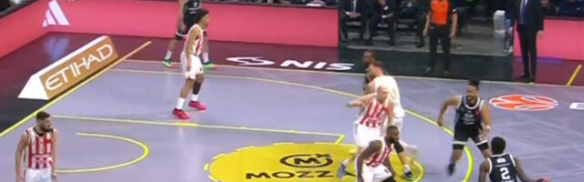 Počeo derbi u Areni: Partizan bez Obradovića i Zvezda sa Obradovićem odmeravaju snage u Evroligi