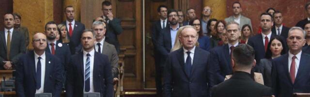 Mađarski gulaš ili srpska mućkalica: Može li opozicija u Srbiji da primeni recept iz izborne kampanje Petera Mađara?