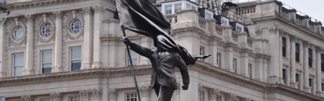 U centru Londona osvanuo spomenik koji se pripisuje Benksiju