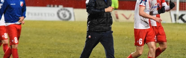 Novi ugovor za Nenada Lalatovića