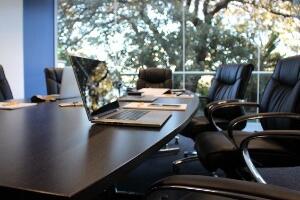 Већа плата мушкарца није ствар "вештине преговарања" – немачки суд донео пресуду о равноправности