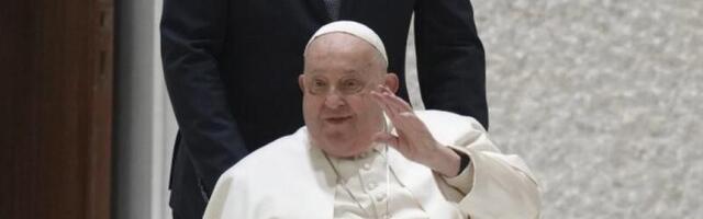 NEKA ORUŽJE ZAĆUTI: Papa apelovao na mir u kriznim područjima