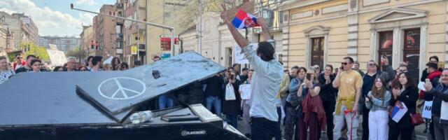 SSP Niš: Nadležni organi da objasne zašto je italijanski pijanista deportovan iz Srbije