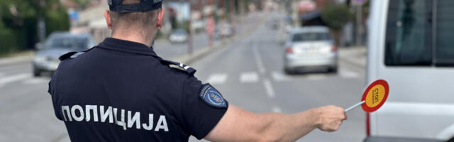 GLUMIO POLICAJCA, PA KAŽNJAVAO LJUDE Sada je dolijao i to sa narkoticime, te mu je sud odredio pritvor