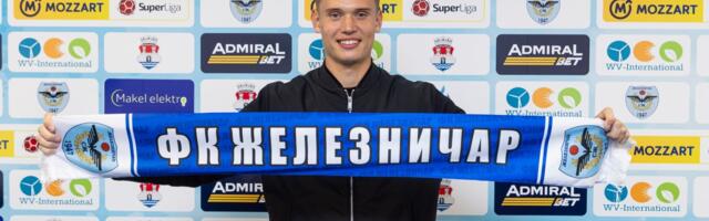 KAKAV POTPIS ŽELEZNIČARA: Deda mu je Zvezdina zvezda, on igrao za Juventus i Fulam, a sada obukao plavo-beli dres!