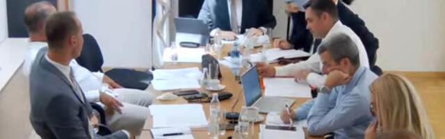 ČETIRI ČLANA VST TRAŽE HITNU VANREDNU SEDNICU: Predsednik najvišeg tužilačkog tela ignoriše oduku Ustavnog suda?