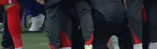 Drama u komšiluku: Selektor Turske hitno prevezen u bolnicu s imobilisanim vratom