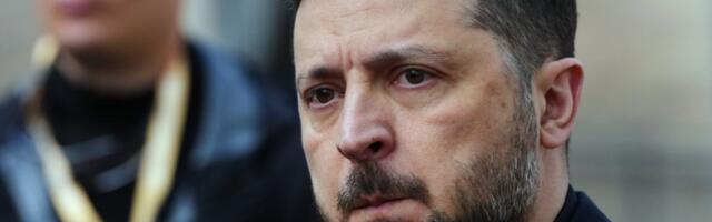 ZELENSKI NAREDIO SLANJE 50.000 ROBOTA NA FRONT: "NAREDNI VELIKI KORAK U RATU"! Ukrajinski predsednik zahteva od Generalštaba da ispuni zadati cilj (FOTO)