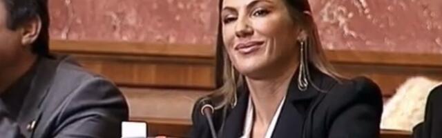 Saznajemo! Bivša poslanica batalila prodaju intime, pa otišla na platni spisak kod stranca, evo ko joj šefuje