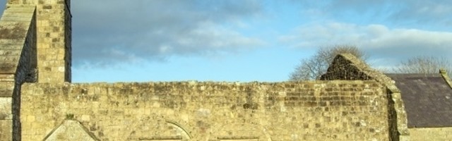 Englesko selo „živih mrtvaca“, kao iz horor filma, niko ne sme sam da ode!