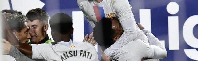 LEVA POCRVENEO, BARSA POBEGLA NA PLUS PET! Katalonci sa igračem manje posle preokreta slavili u Pamploni! (FOTO)