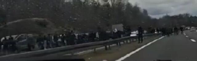 Torcida Split opet spremala krvavu sačekušu: Policija pohapsila huligane na putu pre "akcije"