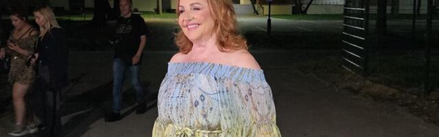 NIKO NIJE OČEKIVAO OVAKVO IZDANJE ANE BEKUTE! Pevačica se pojavila se i zasenila sve prisutne (FOTO)