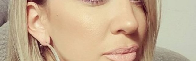 PREBOLELA STRUGARA!  Milica Todorović peva u karantinu! (Video)