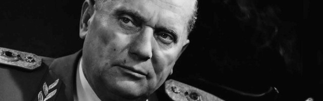Б. Зечевић: Тито на РТС-у или величање без мере и укуса