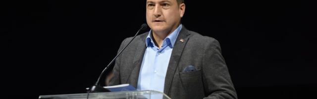 Ružiću istekla suspenzija u SPS-u: Da li je sada “slobodni socijalista“ i može li da govori u ime te partije?