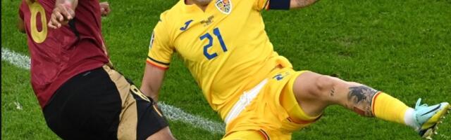 RUMUNI PROVOCIRAJU BOSANCE PRED MEČ: Razvili transparent za Ratka Mladića ispred Hrama Svetog Save!