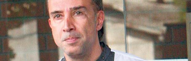 KURIR SAZNAJE! U PUCNJAVI NA VRAČARU RANJEN VUK BAJRUŠEVIĆ: Napadač ušetao i pucao mu u noge, ispalio 4 hica!