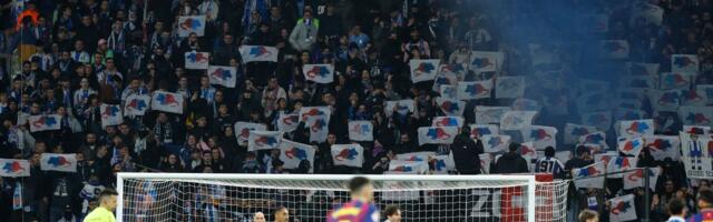 Žestoke prozivke u derbiju! Prešao kod najvećeg rivala, navijači ga nazvali pacovom, doneli i svinjsku glavu