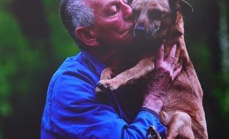 Dirljiva priča Ivice (74) i njegovog psa Bobija obišla je region, a sad se i on oglasio: "Ne mogu da ga dam na uspavljivanje" (video)