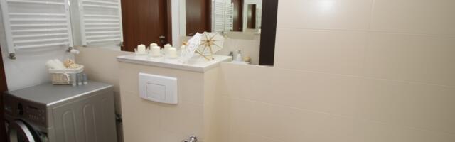 Ljudi masovno sipaju talog od kafe u wc šolju, vodoinstalateri upozoravaju