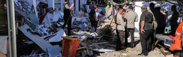 ZEMLJOTRES OD 7,4 RIHTERA U INDONEZIJI, UZBUNA NA CUNAMI TRAJALA DVA SATA! Oštećene zgrade, poginula jedna osoba, pojavili se PRVI SNIMCI