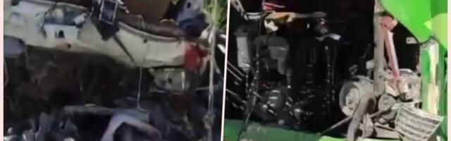 MINIBUS SE ZABIO U AUTOBUS PARKIRAN PORED AUTOPUTA! U stravičnoj saobraćajki u Pakistanu 17 mrtvih, nesreću izazvala nemarnost vozača (FOTO, VIDEO)