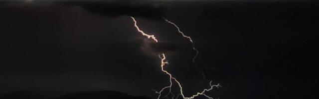 Danas stiže nova superćelijska oluja, preti džinovski grad