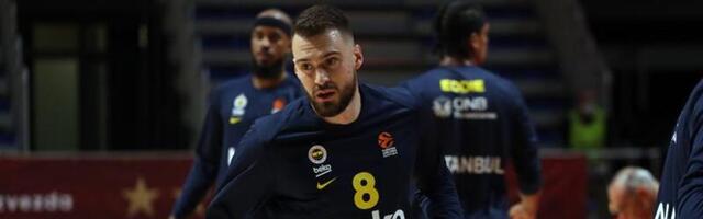 Fener iskoristio novi kiks Efesa: Šampion stao sa Petruševim, Gudurić brojao do 12