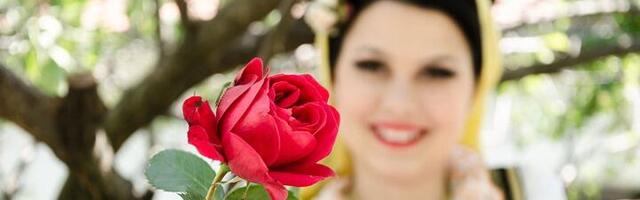 Zabodite ružu u krompir i posadite! Posle 7 dana dogodiće se nešto neverovatno (VIDEO)