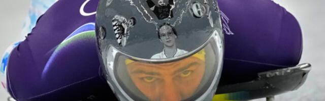 МОК није дозволио Украјинцу да носи кацигу са сликама убијених спортиста