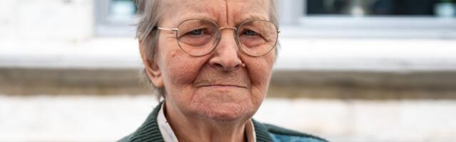 Sašila sam unuci haljinu, a onda je sin vikao na mene: Kaže da je sramota što im ne kupujem garderobu