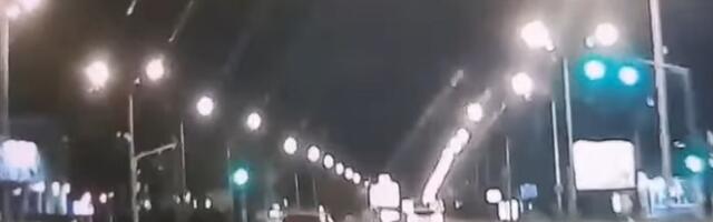 KAMIKAZA na NBG: Novi snimak divljanja na putu (VIDEO)