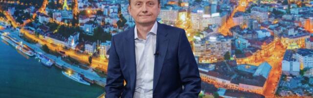 Dok oni prete mi smo sa narodom! Darko Glišić u centru Užica sa odbojkaškom legendom (FOTO)
