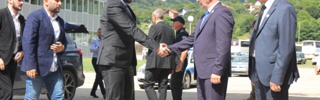 Usame Zukorlić na obilježavanju genocida u Srebrenici