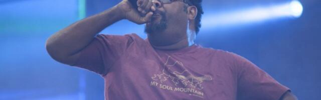 Umro poznati reper: Srušio se usred koncerta