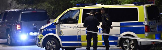 "PRETI TERORISTIČKI NAPAD!" Švedska podigla bezbednosni zid oko stranih ambasada, strahuje se od akcije irana