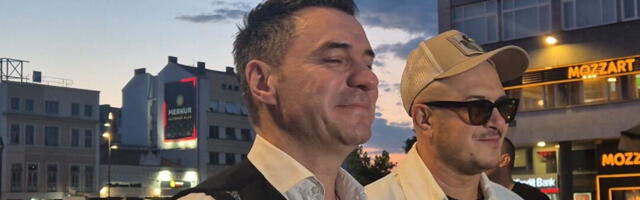 SALE I DŽAJA DRHTE OD UZBUĐENJA, JEDNOM DRUGOM BRIŠU SUZE! Prijatelji održavaju zajednički koncert u Nišu (FOTO/VIDEO)
