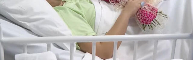 У Вишеградској у првој секунди 2026. рођен дечак, посетио га премијер Мацут