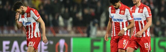 Zvezda sama sebe izbacila