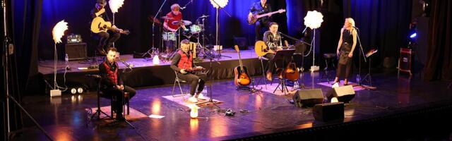 Zabranjeno pušenje kao Neuštekani raspevali Splićane na dva rasprodana koncerta, treći već u petak