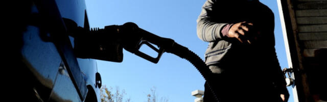 САД: Највећи раст цена горива у државама које су гласале за Трампa